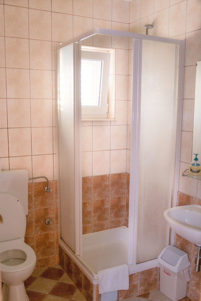 Apartment, 2 Bedrooms, Balcony, Sea View photo 2