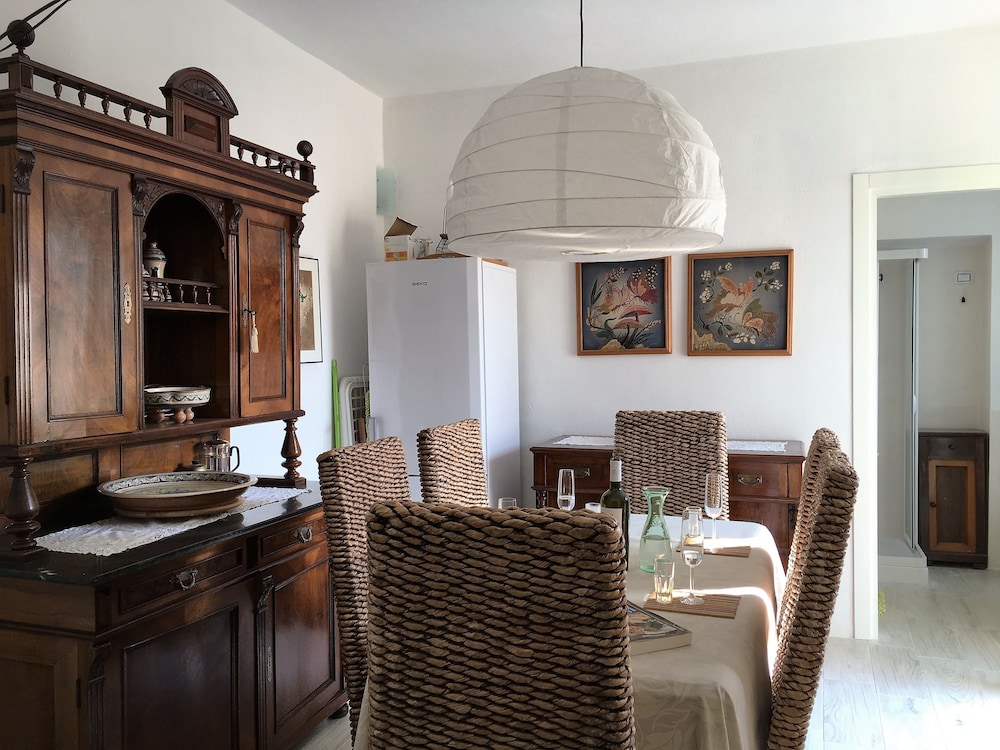Traditional Apartment, 2 Bedrooms (Green B) photo 3