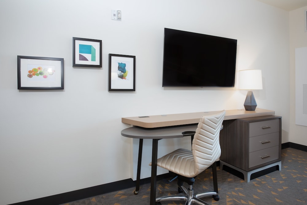 Standard Room, Multiple Beds, Accessible (Communications) - Photo 4