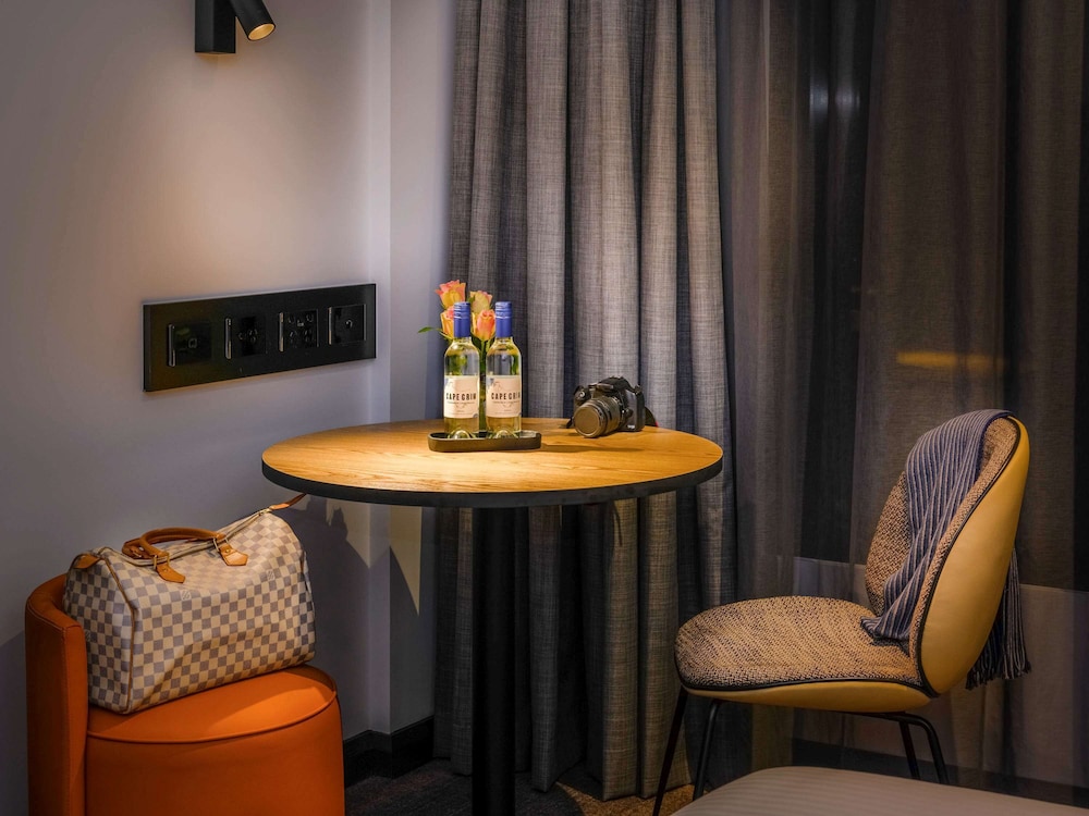 Deluxe Room, 2 Queen Beds, Harbor View - Photo 3