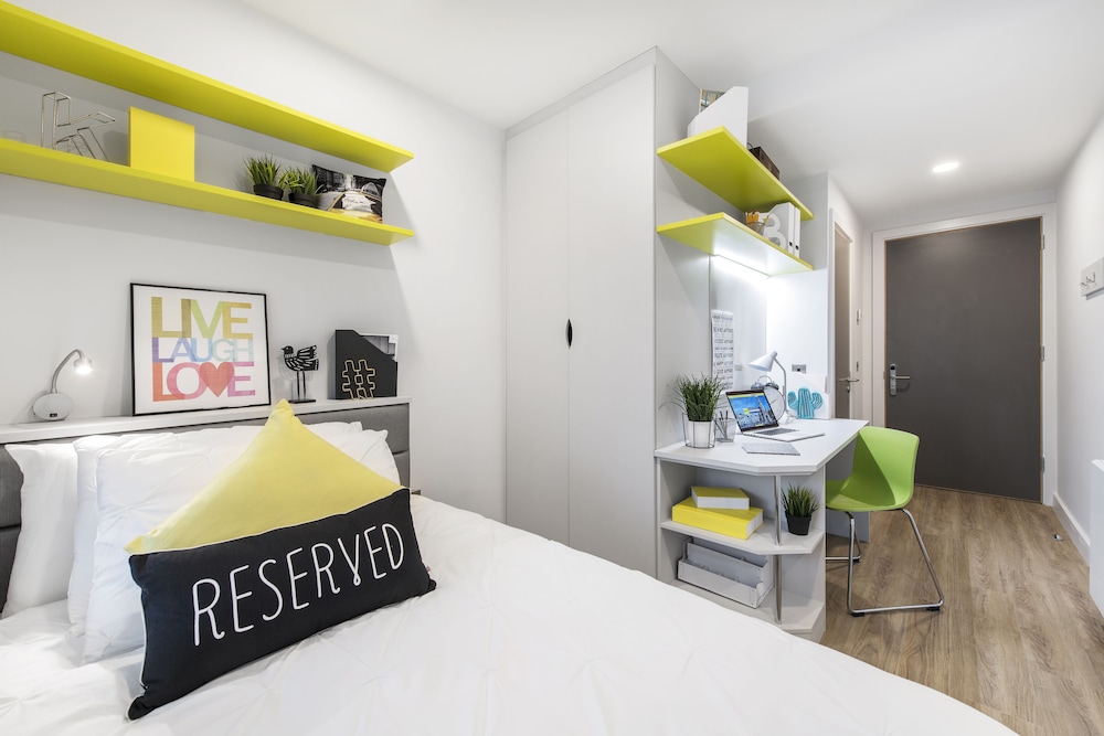 Classic Double Room (3/4 Size Small Double Bed) photo 1