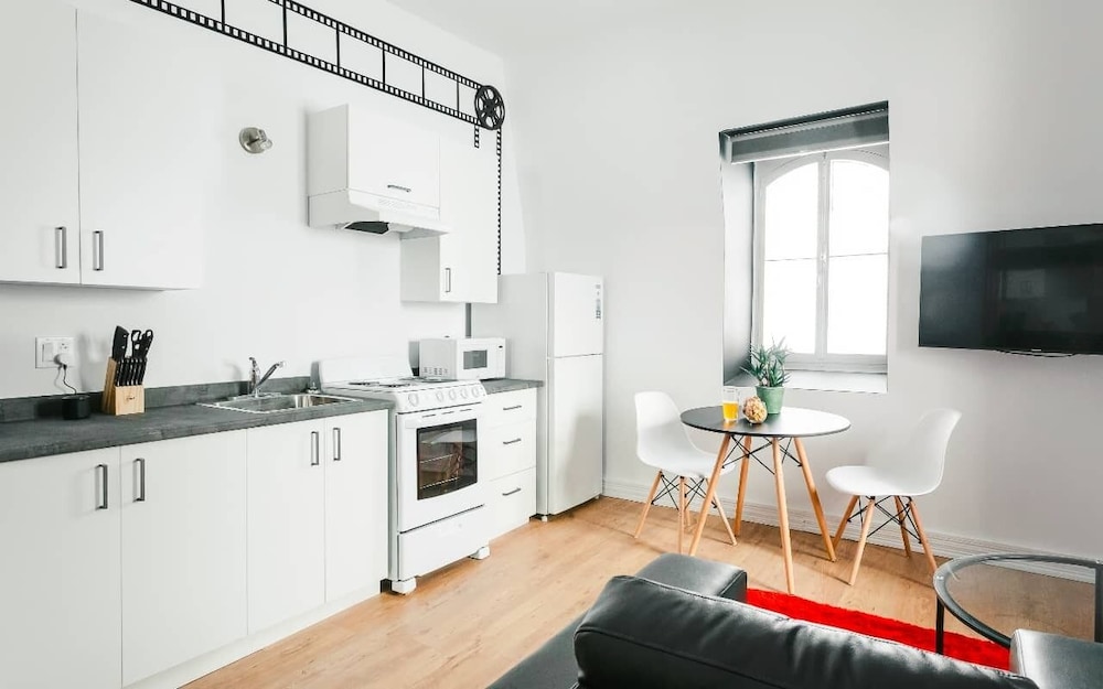 Comfort Loft, Partial Ocean View