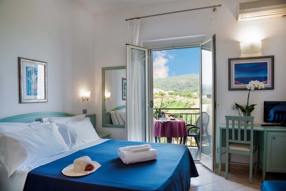 Double Room, Accessible photo 1