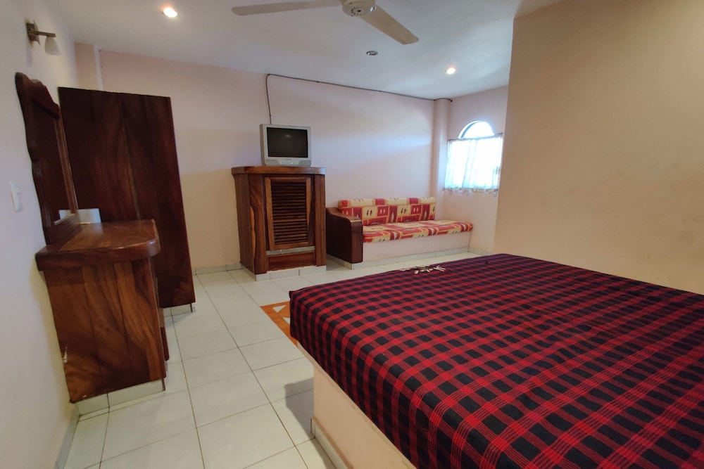Standard Room - Photo 3