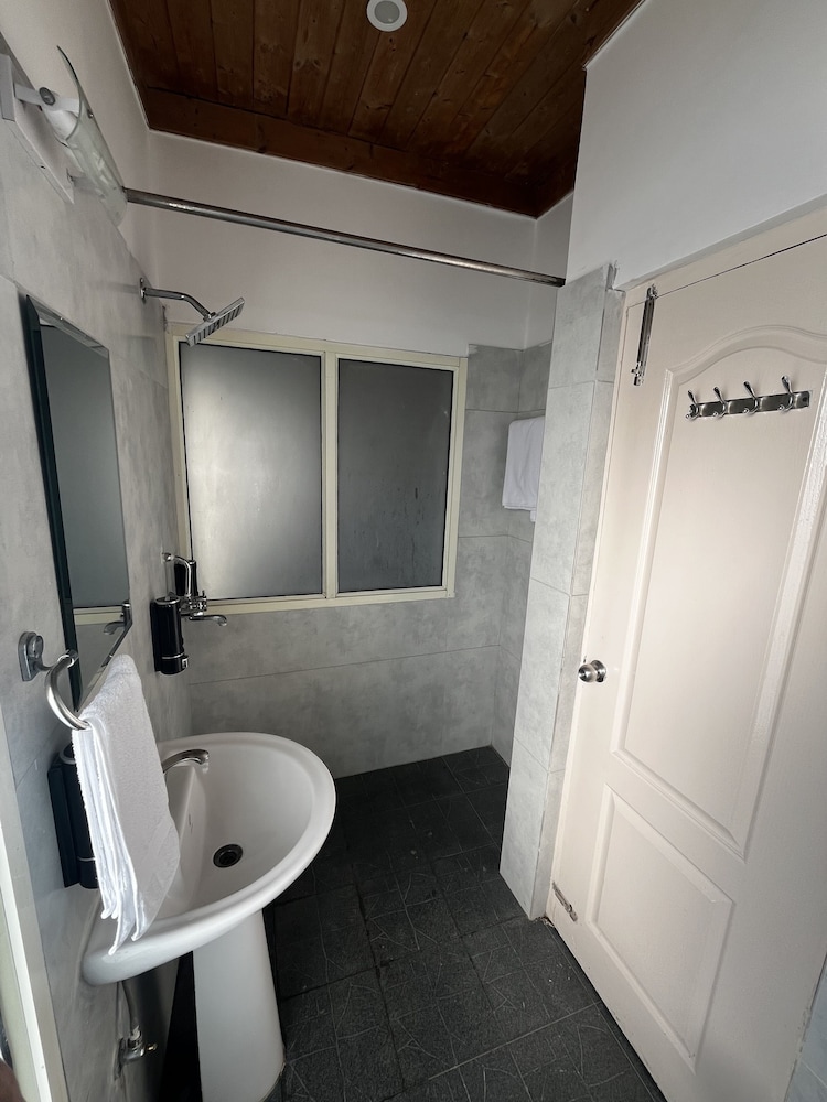 Superior Cottage - Photo 5