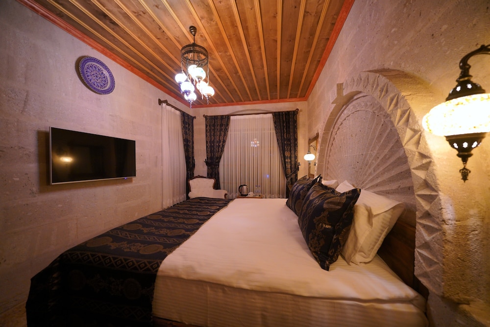 Hanzade Deluxe Stone Room - Photo 7