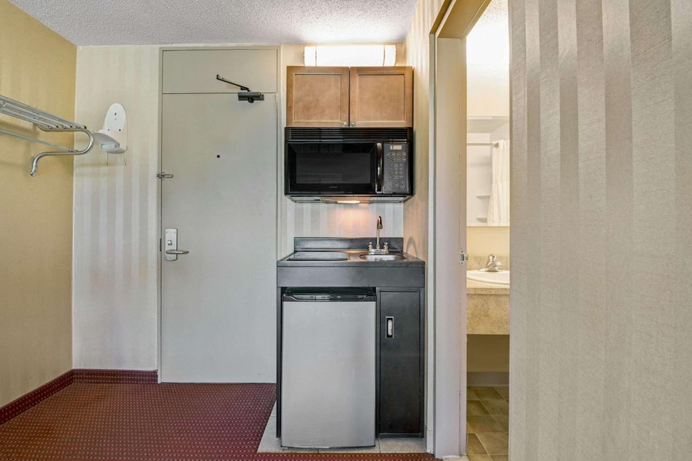 Standard Single Room photo 2