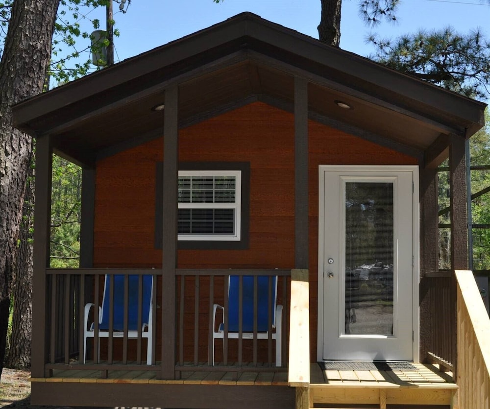 Cabin photo 2