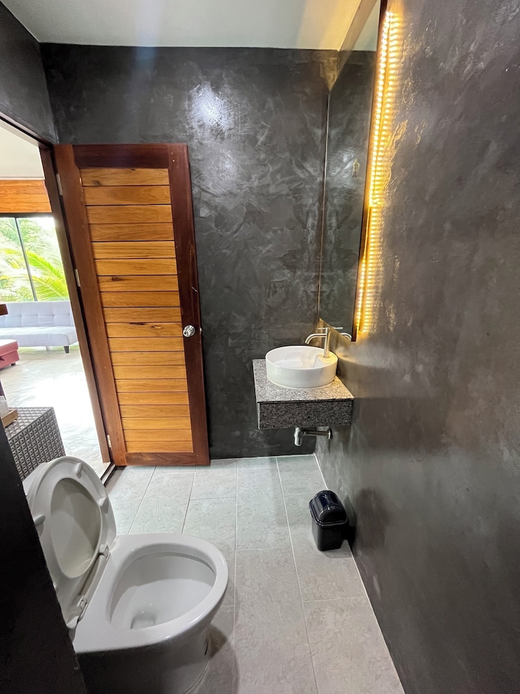 Family Suite (Lake view) photo 2