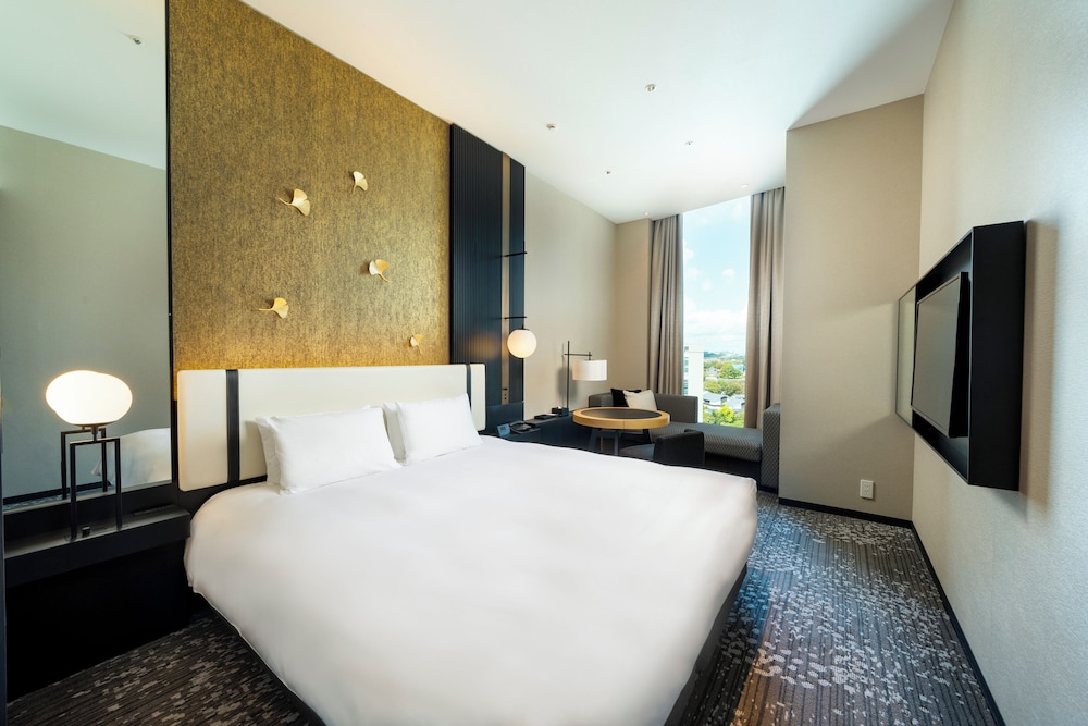 Deluxe King Room, Non Smoking - Photo 4