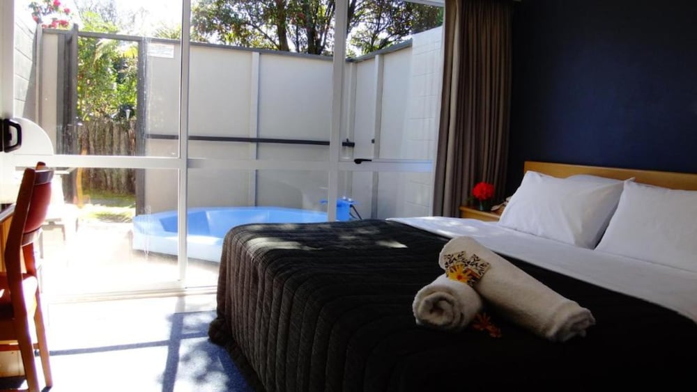 Apartment With Two Duble Beds and Hot Tub photo 3