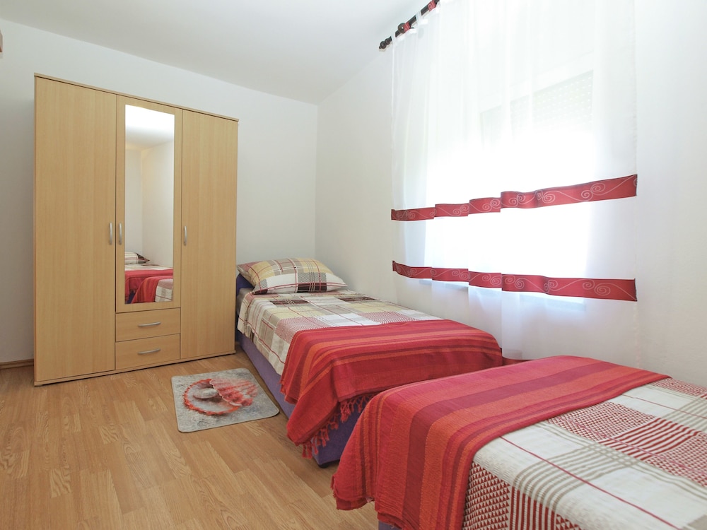 Standard House, 1 Bedroom (0463) photo 3