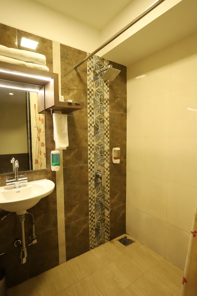 Diamond Room photo 3