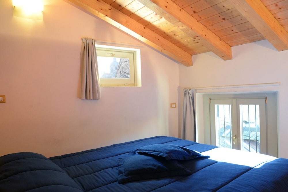 City Apartment, 1 Bedroom (Via Rodari 6) photo 1