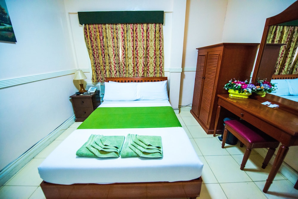 Economy Room photo 3