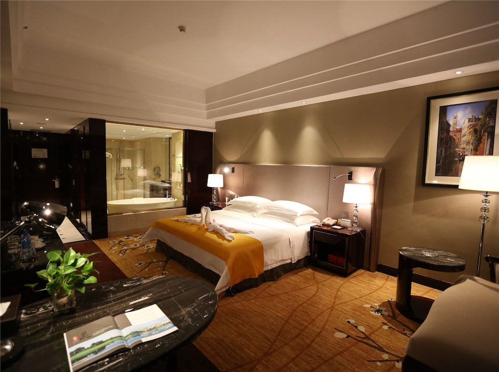 Commercial Room photo 1