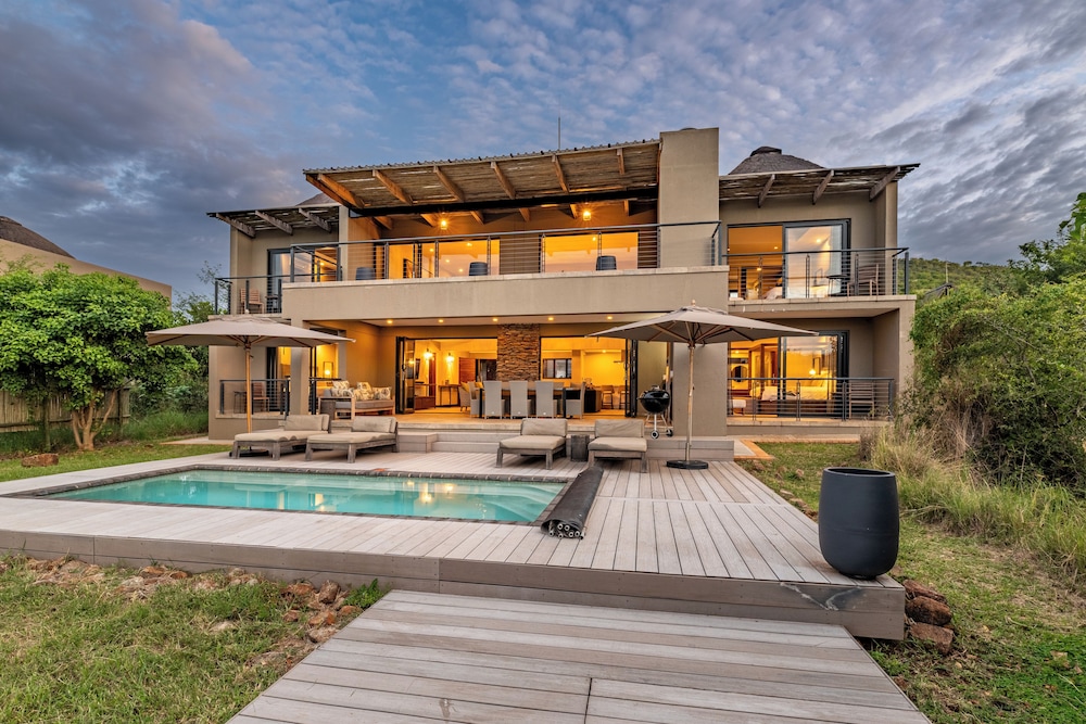 Villa 8 - Executive 4 Bedroom Villa