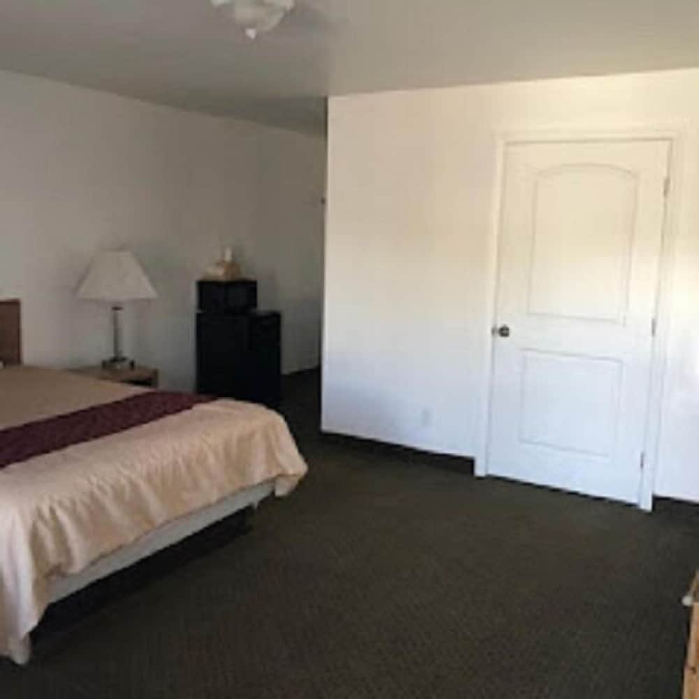Room, 1 Queen Bed, Accessible photo 1