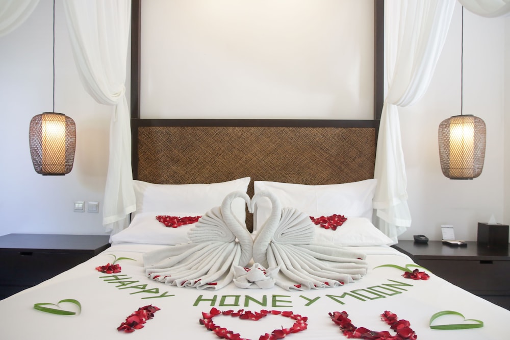 Honeymoon Villa