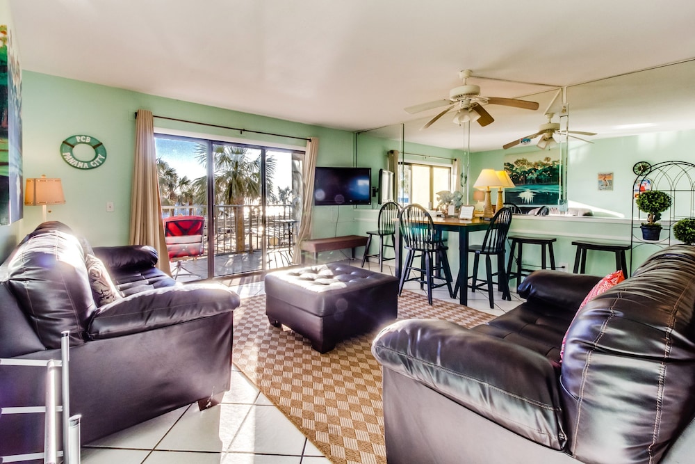 Condo, 1 Bedroom