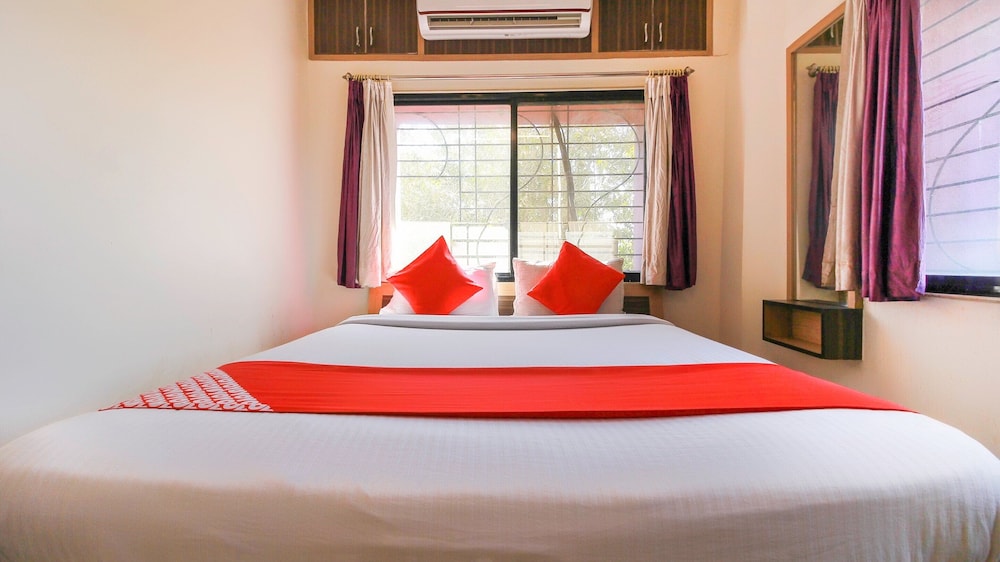 Standard Room photo 2