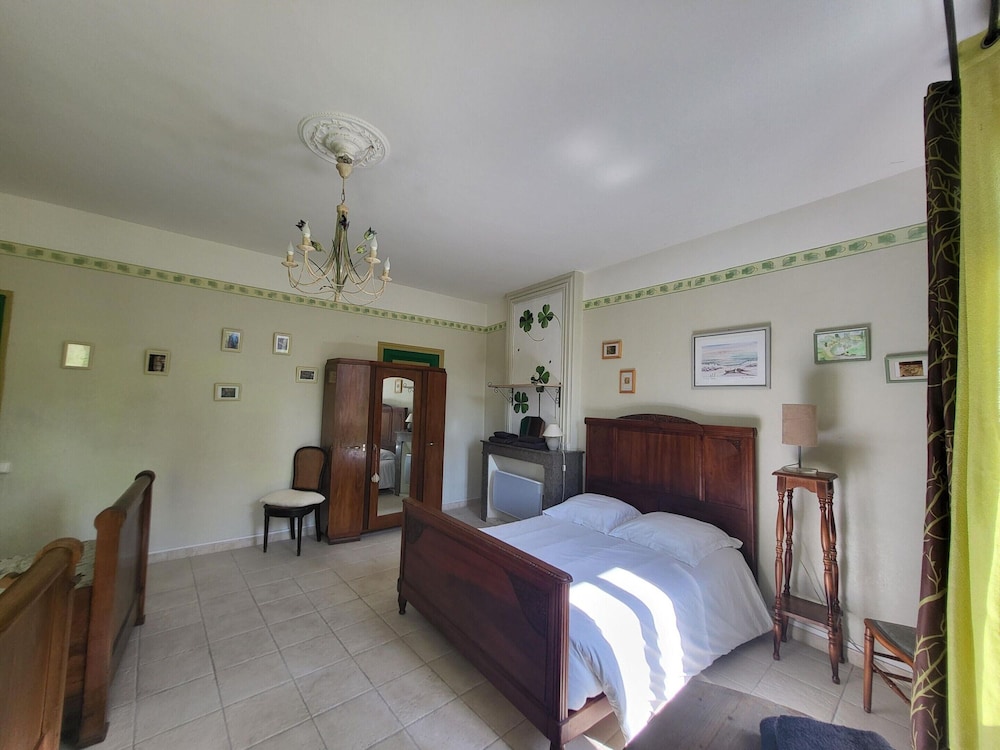 House photo 2