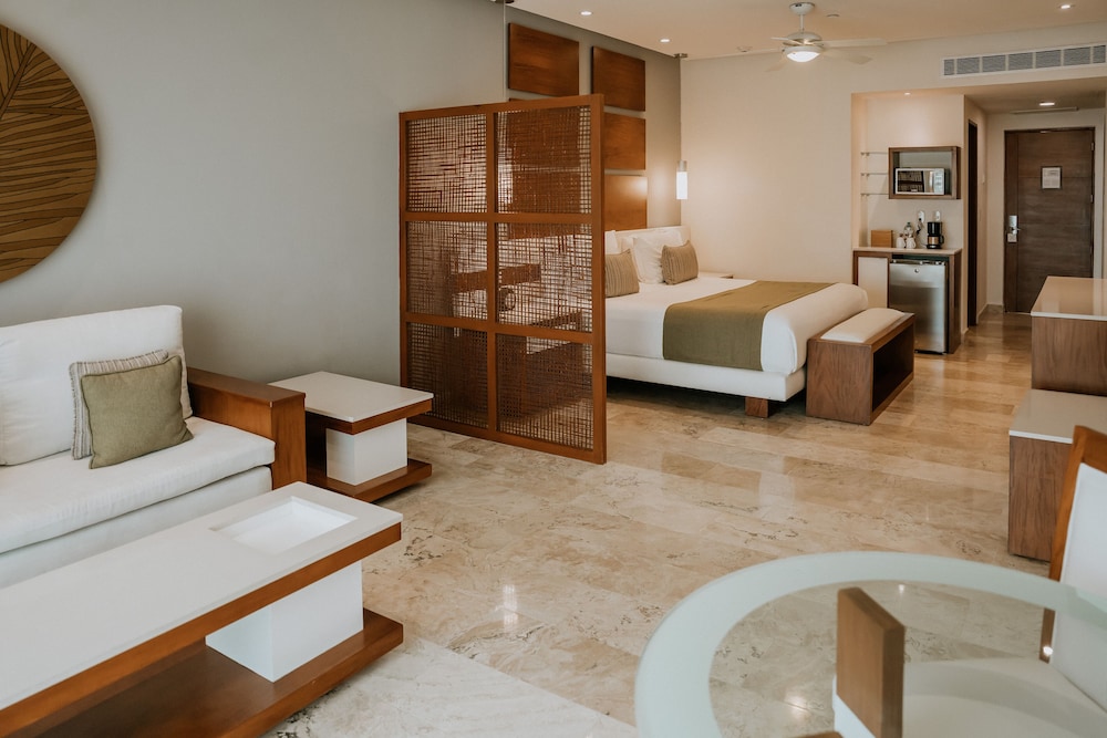 Deluxe Junior Suite, 1 King Bed