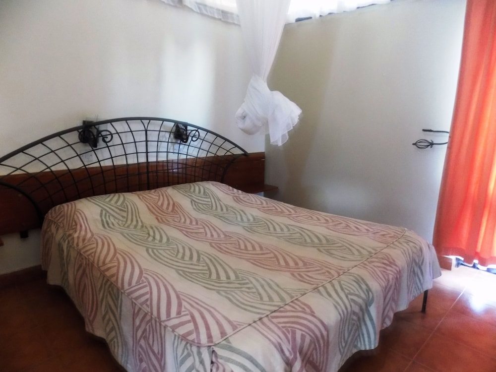Double Room (Old Wing)