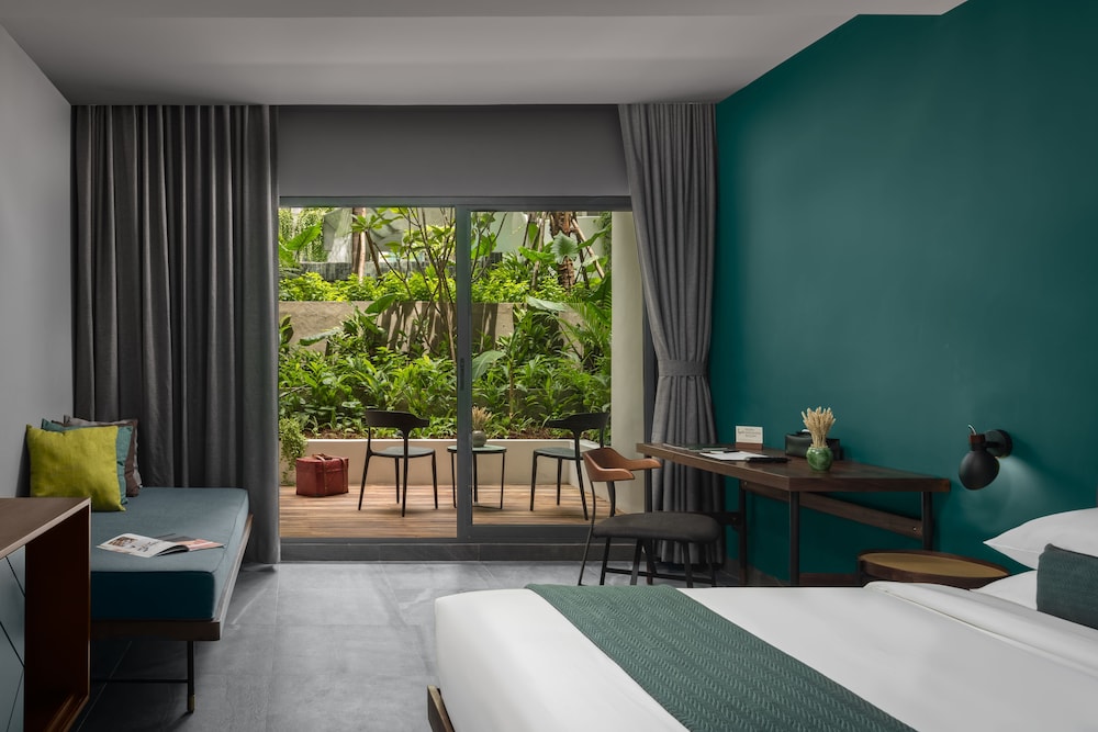 Superior Room, Terrace, Garden View