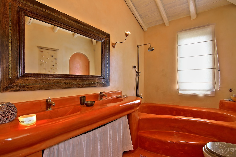 Villa, 5 Bedrooms, Private Pool photo 3