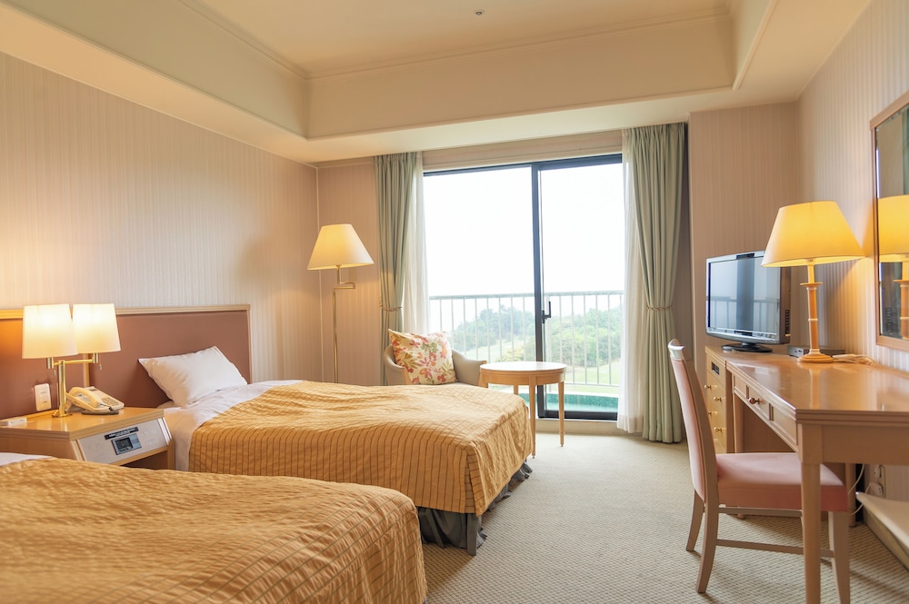 Basic Twin Room photo 1