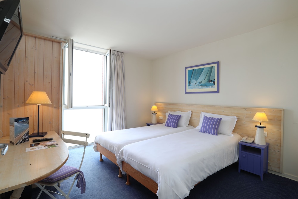 Quadruple Room, Sea View