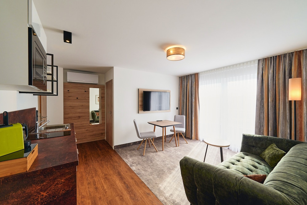 Basic Apartment