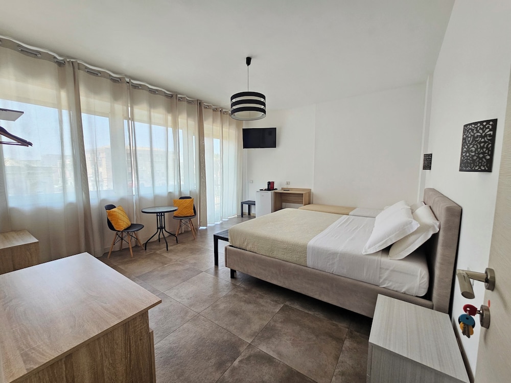Triple Room, Housekeeping, City View photo 2
