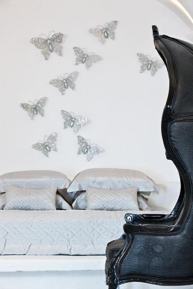 Suite (Astrophelia) - Photo 1