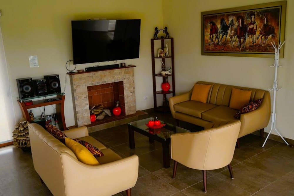 House photo 2