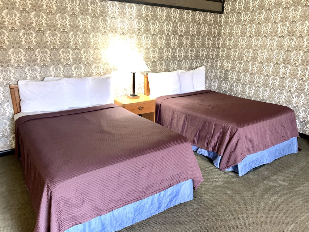 Standard Room, 2 Double Beds (2nd floor rooms only)