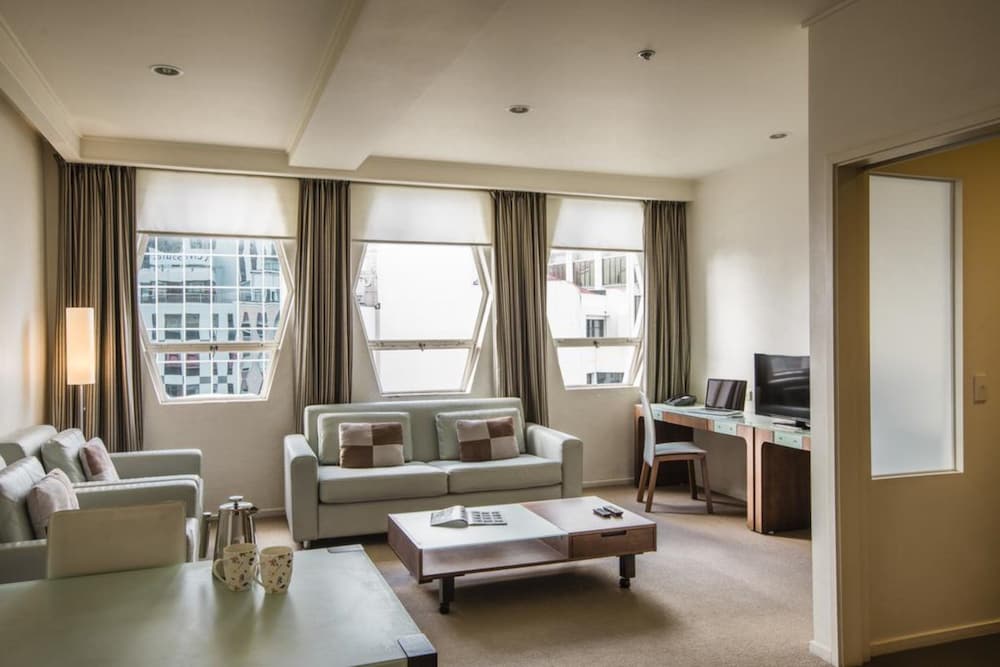 Apartment, 2 Bedrooms - Photo 2