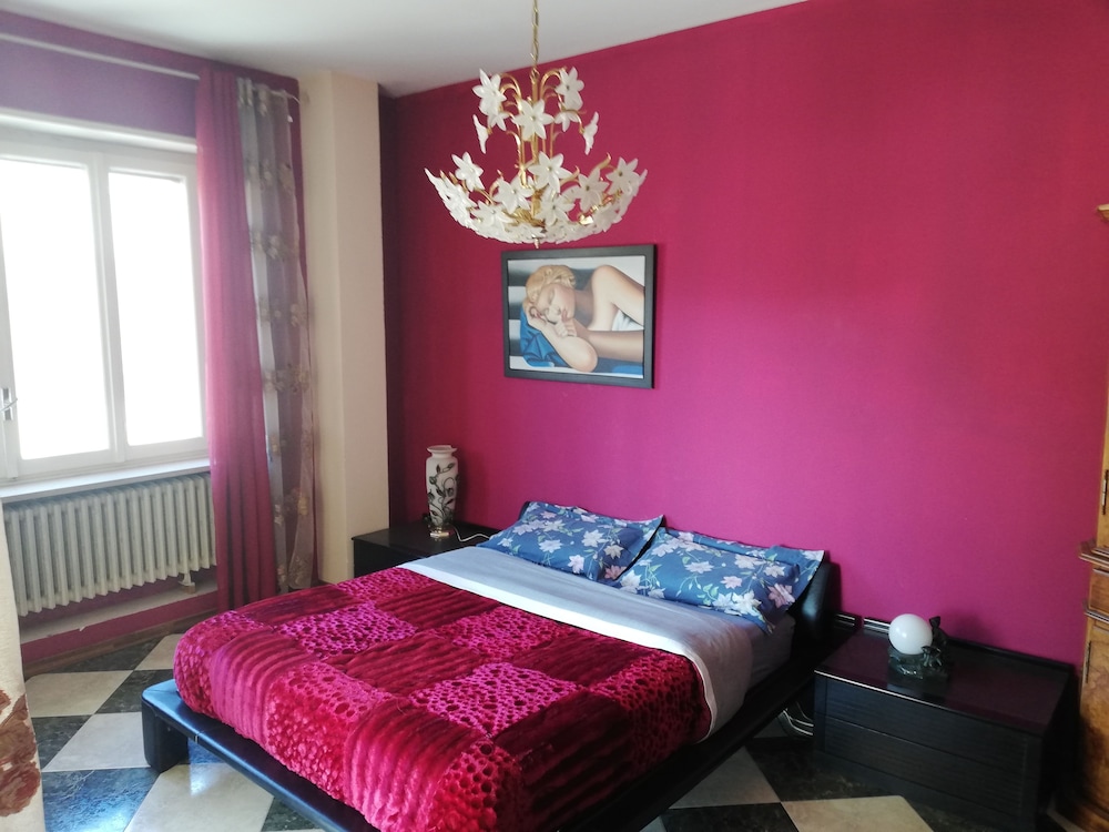 Superior Apartment, 1 Bedroom (Left)