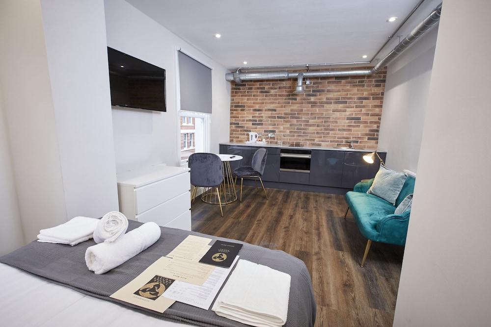 Deluxe Studio, 1 Double Bed