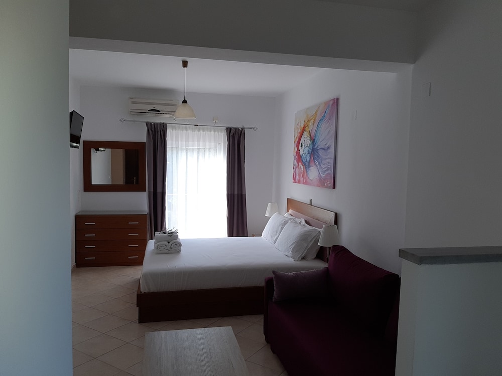 Comfort Quadruple Room photo 3