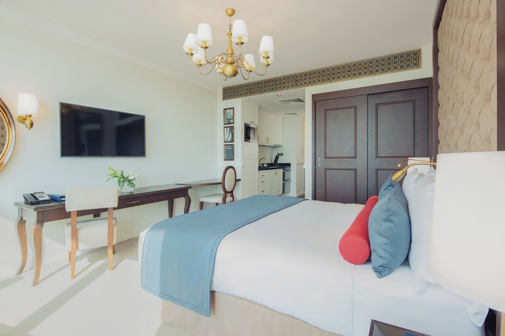 Premium Studio - Private Beach, Infinity Pool, Lazy River & Kids Club Access