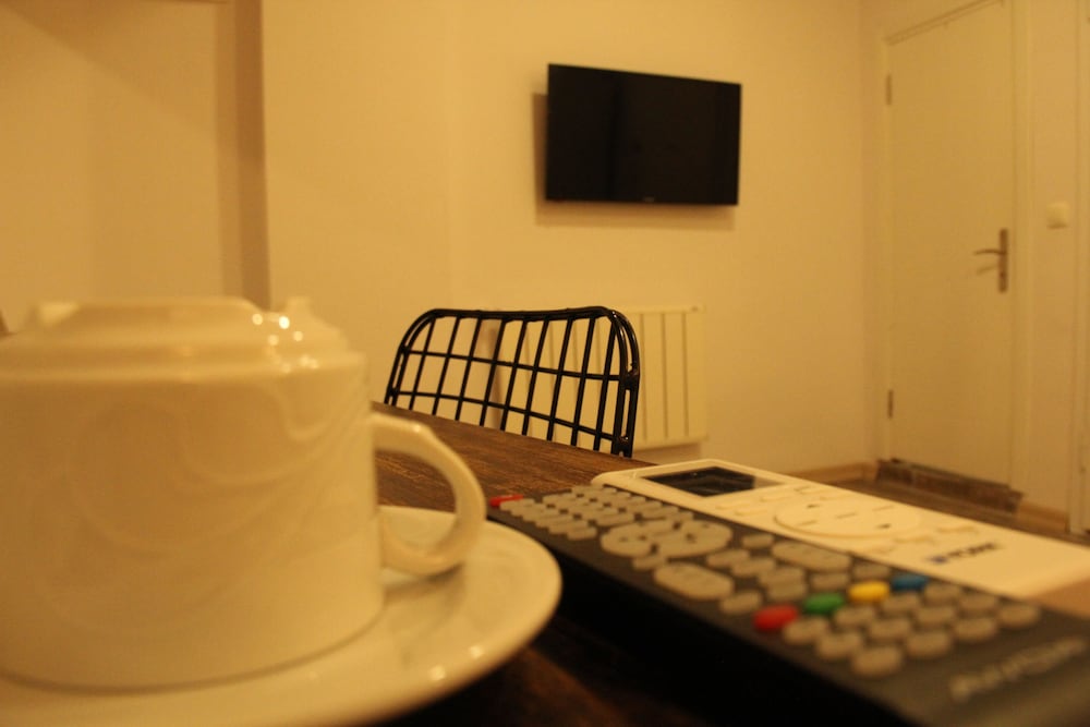 Ivy Suite 3 photo 2