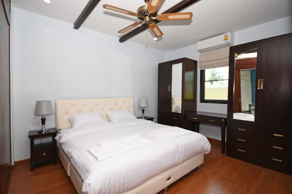 Villa, 2 Bedrooms, Non Smoking, Pool View