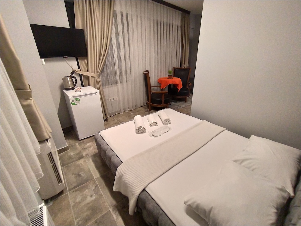 Deluxe Double Room, 1 Double Bed photo 1