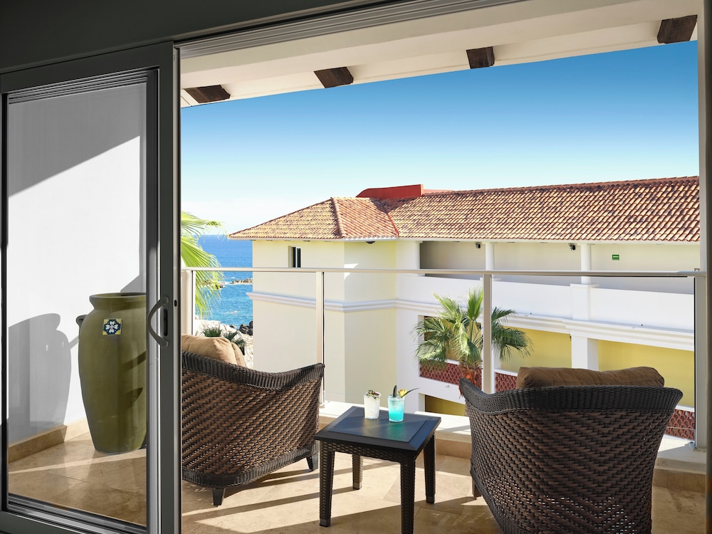 Penthouse, 2 Bedrooms, Garden View - Photo 5