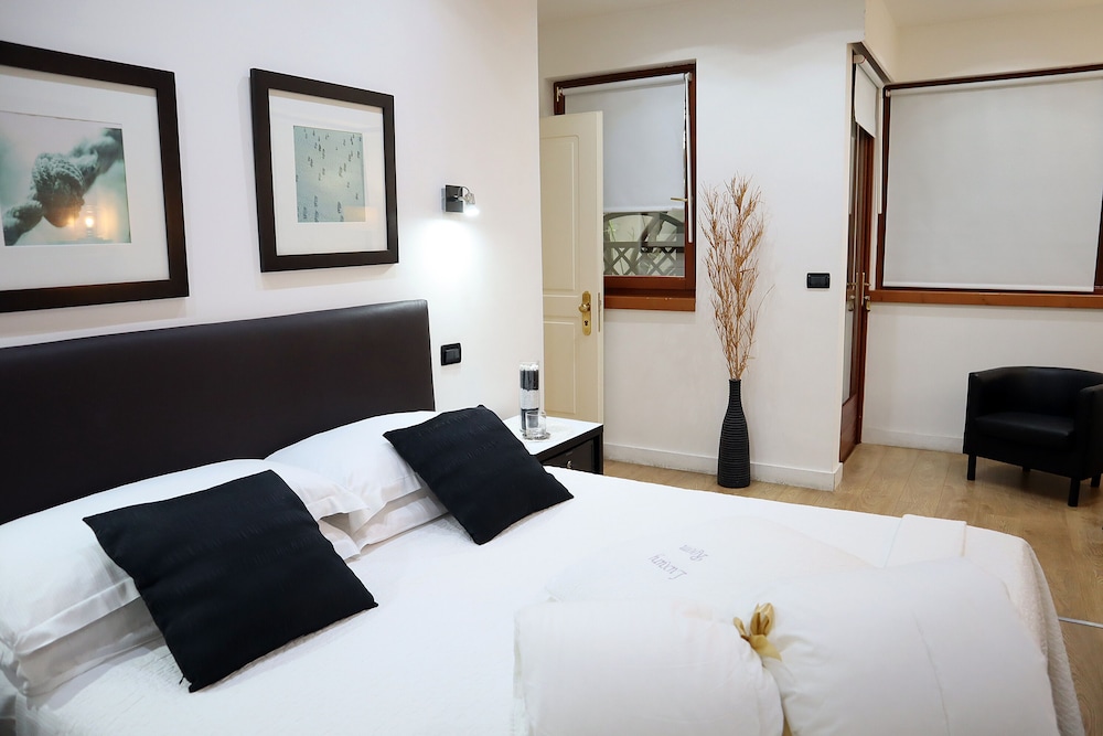 Comfort Room, Accessible photo 1