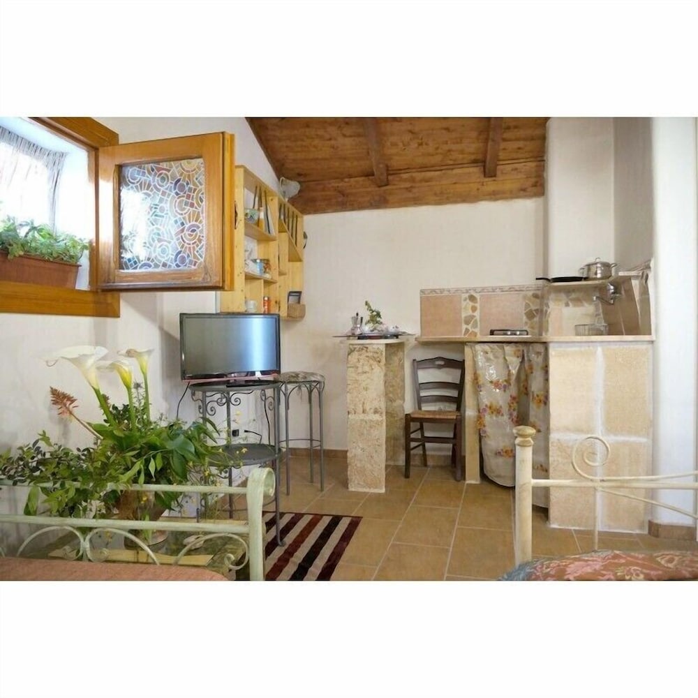 Triple Room, Terrace photo 3