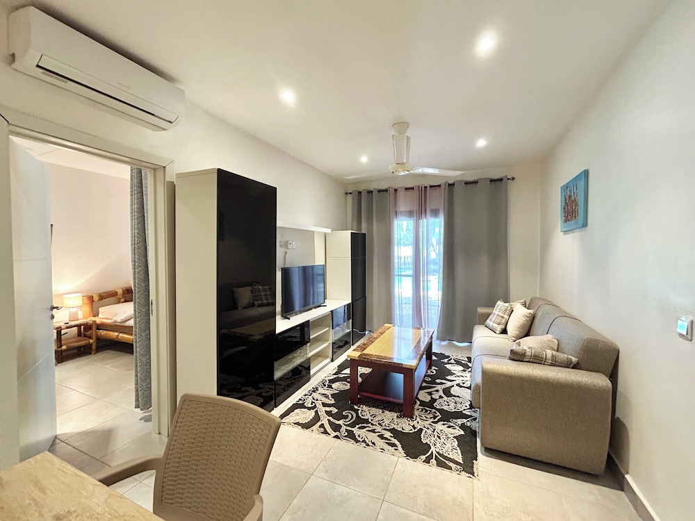 Comfort Apartment, 1 Bedroom, Terrace, Pool View (D2)