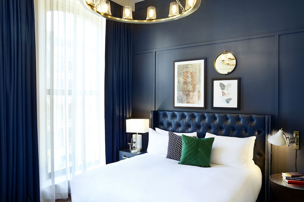 Traditional Single Room, 1 King Bed, Accessible photo 1